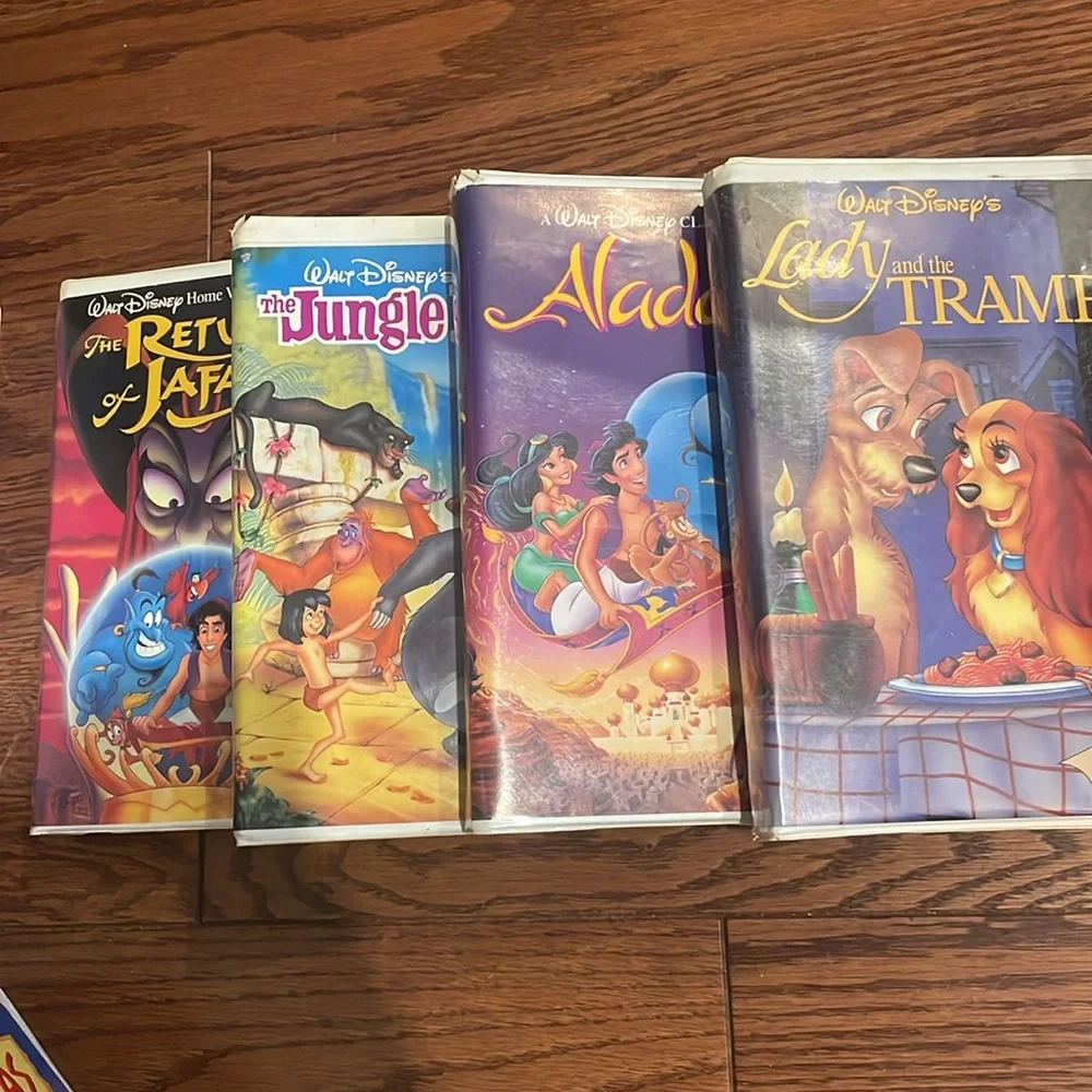 Set of 16 Disney VHS movies